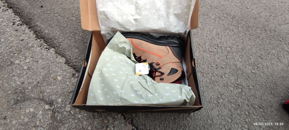 Защитни обувки Cerva Derril