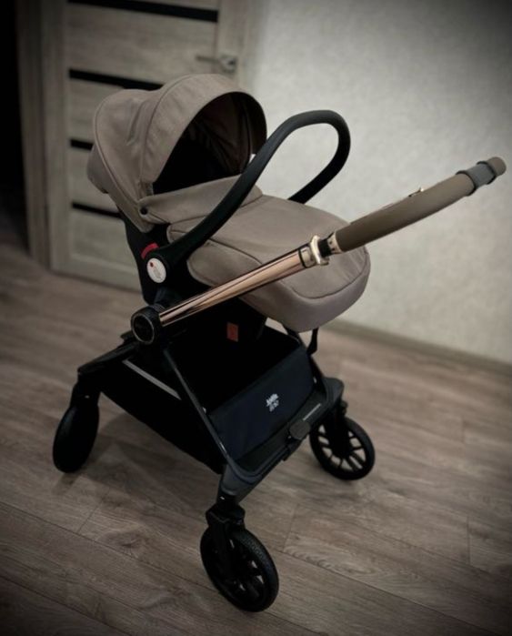 Коляска трансформер