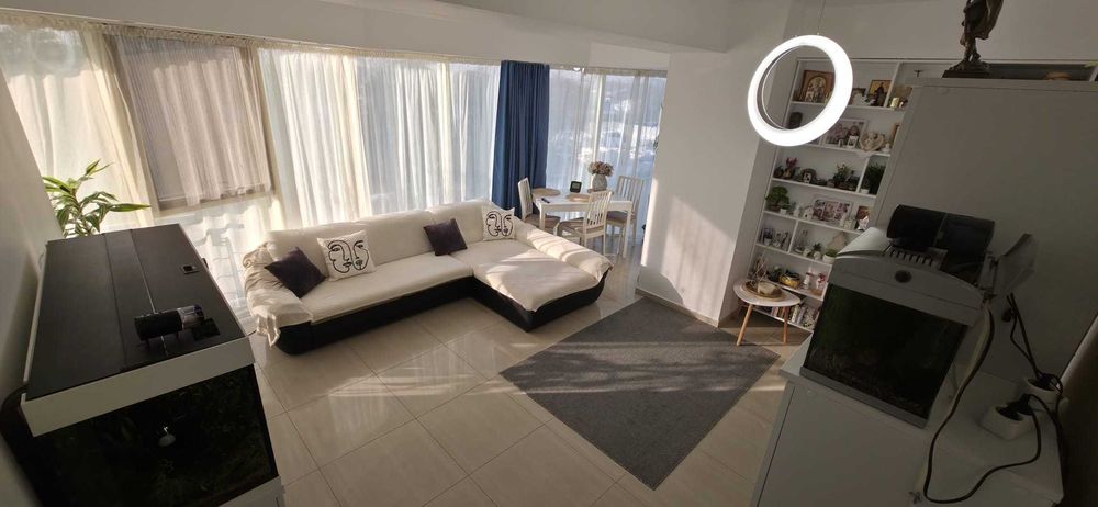 Bd. I.C Bratianu – 2 camere 70 m2,mobilat/utilat, etaj 2