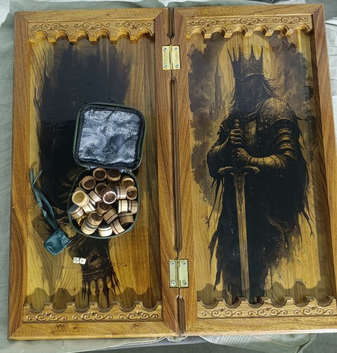 Нарды игральные.