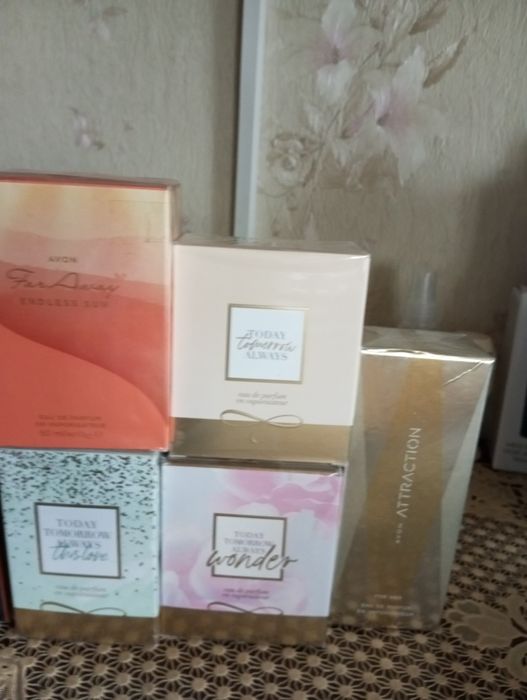 Продам туалетную воду от Avon