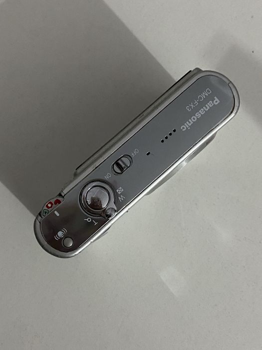 Panasonic Lumix DMC-FX3 Leica
