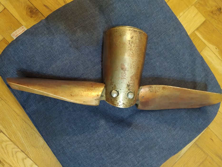 Винт за яхта, голяма лодка, пропелер