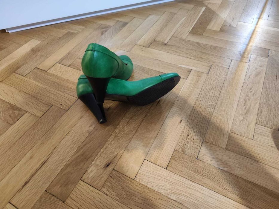 Дамски обувки, естествена кожа - номер 39