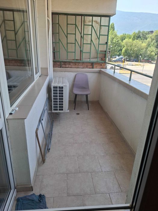 Дава се под наем Двустаен апартамент в София, Връбница 1 - 65 кв.м за 620 € - Снимка #2