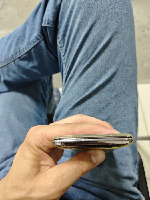 Срочно продам Samsung Galaxy A80