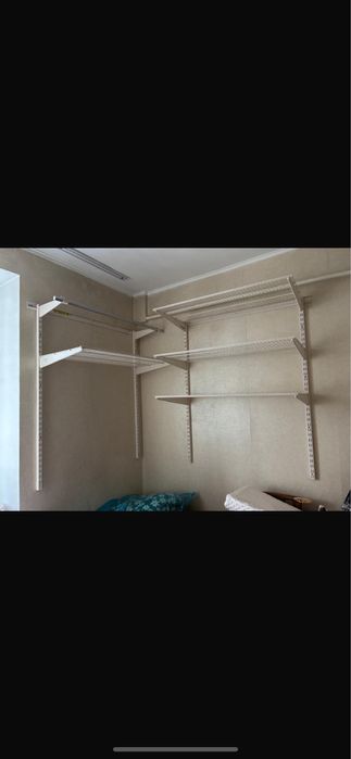 Продам стеллажи, покупали в Леруа Мерлен