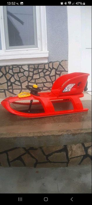 Шейна с кормило и седалка