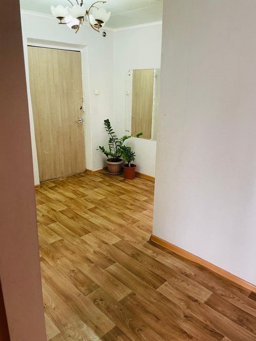 ПРОДАЁТСЯ  3х комнатная кварьира. ДЁШЕВО.