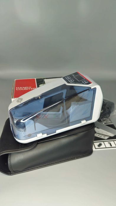 Професионален преносим брояч на банкноти Handy Counter