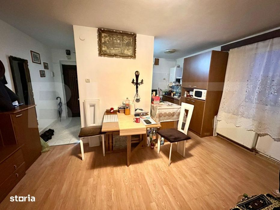 Apartament 2 camere zona centrala Cugir