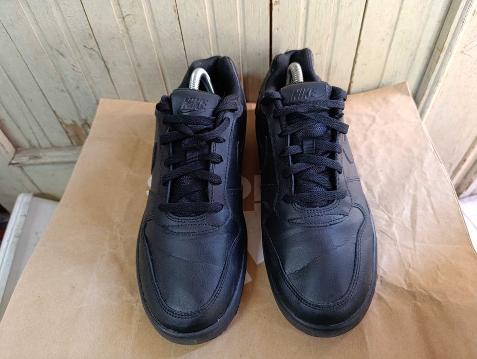 '' Nike Ebernon Low''оригинални маратонки 43 номер