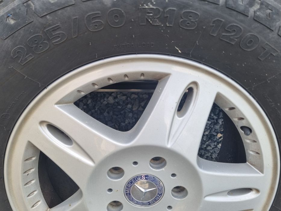 Vand 4 roți Mercedes G originale ,jante ASHTAROTH R18