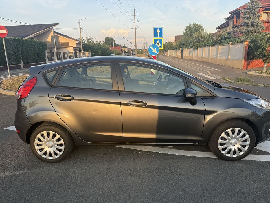 Ford fiesta 1.5 tdci euro6 fara ad blue 2016/08 clima led 215 km