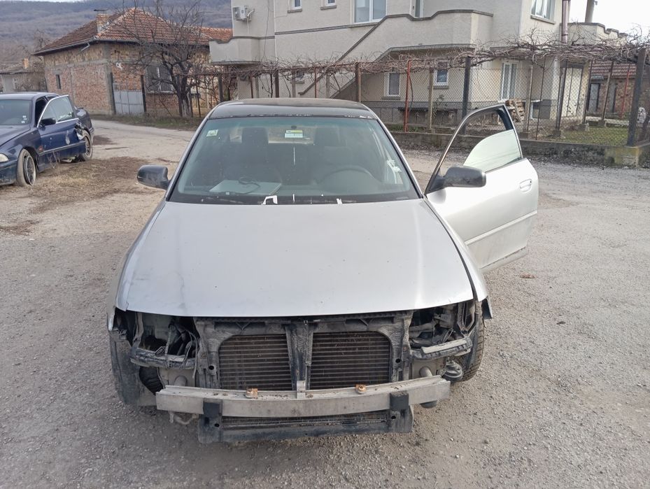 Продавам Ауди А3 1.8Т 150 AGU на части