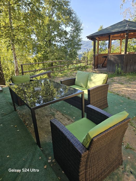 Cabana pentru cupluri, cu ciubar Jacuzzi la  Muntele Rece