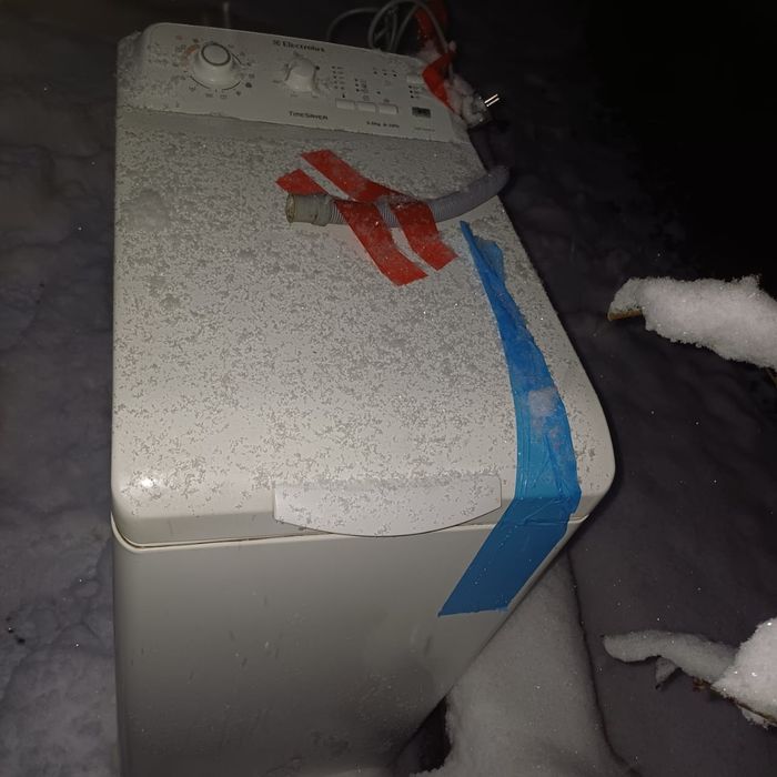 Продам стиральную машинку