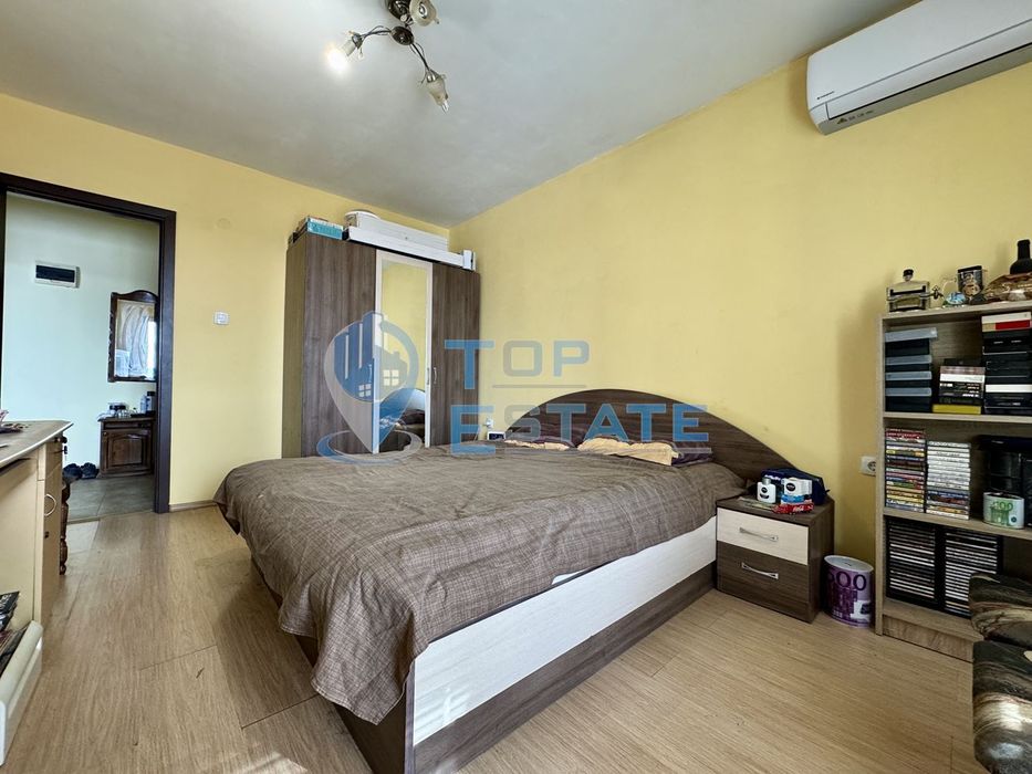 Двустаен тухлен апартамент в квартал Кольо Фичето, град Велико Търново