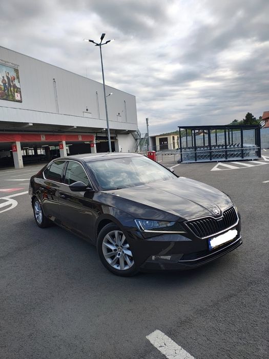 Vând Skoda Superb 2.0 tdi DSG