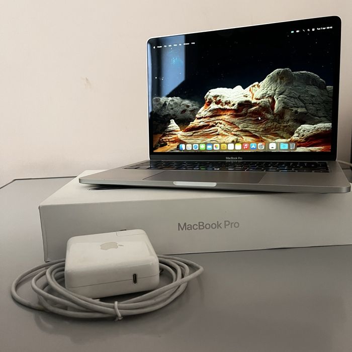 MacBook Pro 13” 2020 | i5 | 16GB | 512SSD