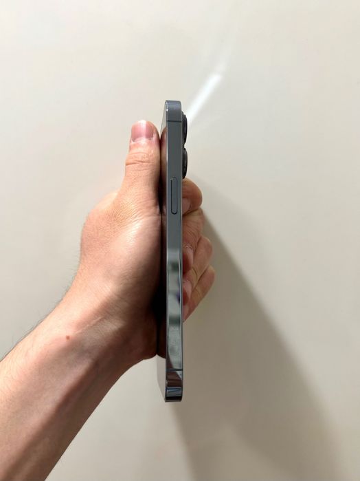 iPhone 12 Pro Max (128GB) 10/10!