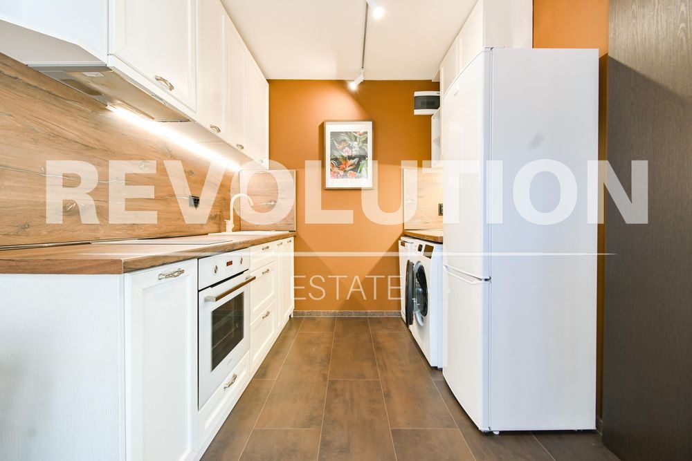 Дава се под наем Двустаен апартамент в София, Център - 65 кв.м за 950 € - Снимка #6