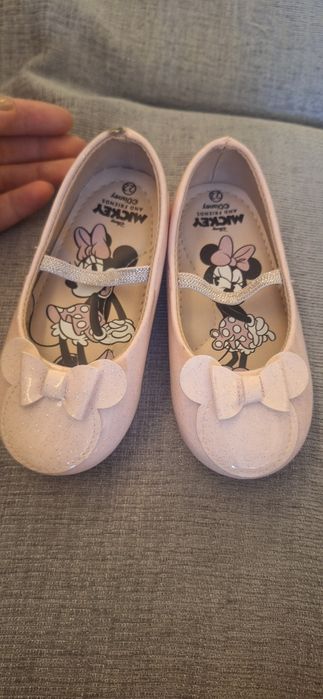 Рокли мама и дете на тема Мини маус. Обувки Мини маус