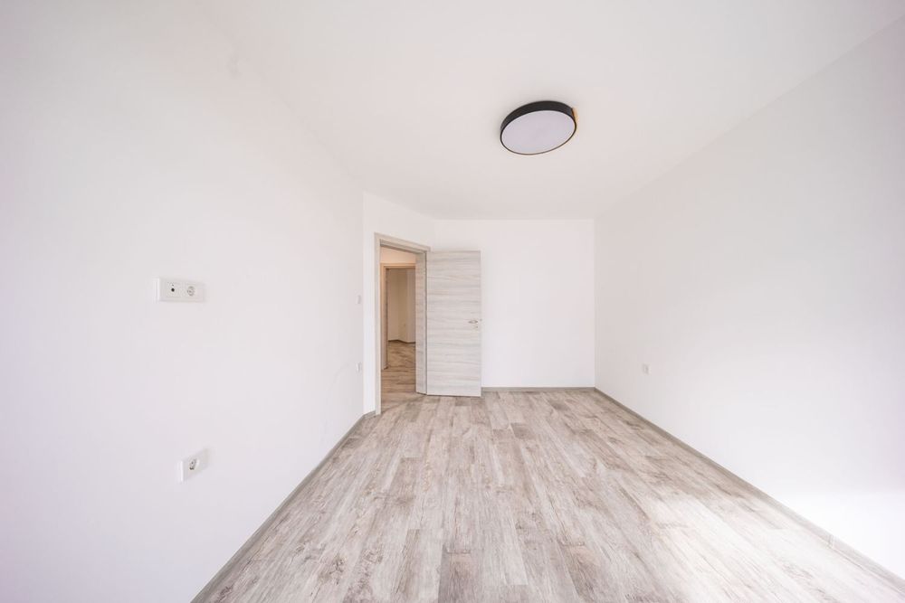 3-стаен в Плевен-Идеален център площ 104 цена 195000