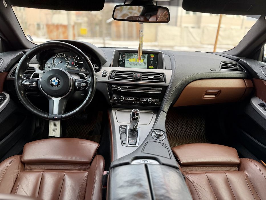 • Bmw Seria 6 640D / M Packet / 3 Butoane / Led / Parc Auto • Rate •