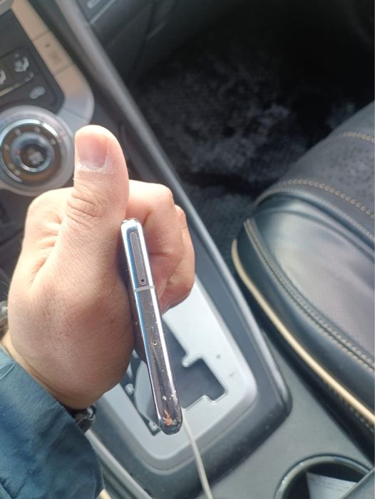 Продам Samsung S10 plus