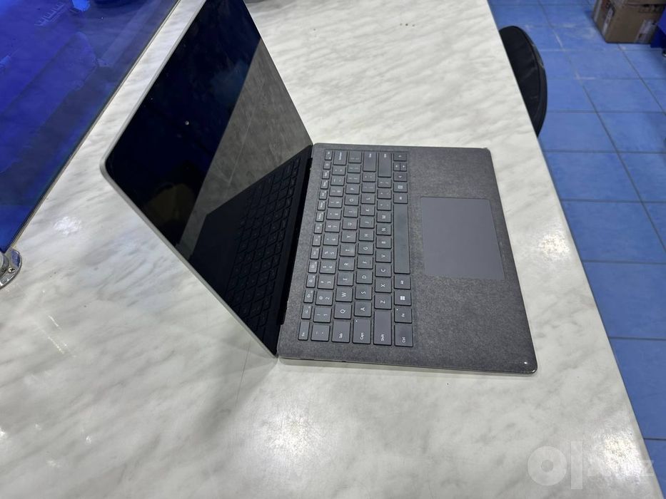 Microsoft surface 4