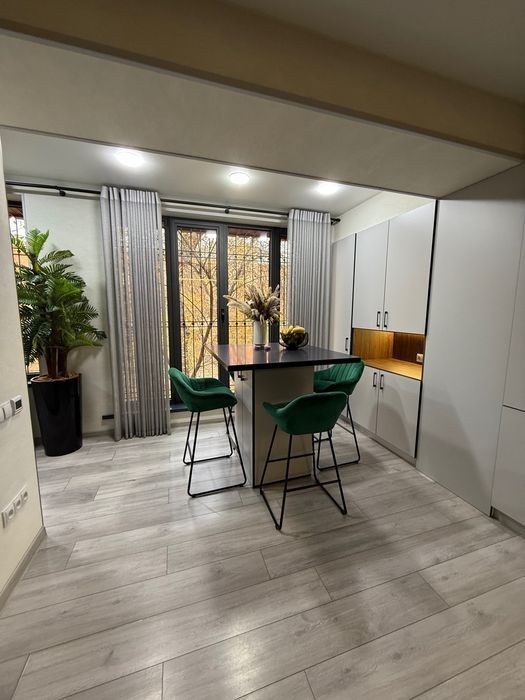 Цум 110 школа.