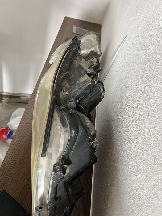 Фары lexus is 250