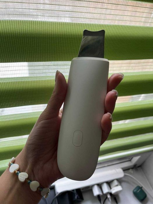 Ултразвукова шпатула за почистване на лице