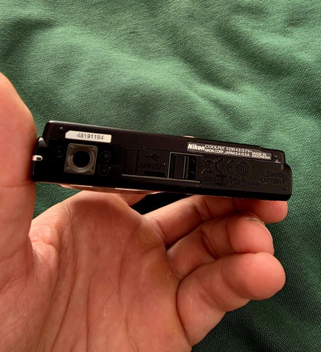 Nikon Coolpix S230 Aparat Foto Digital Compact Camera Digitala Cadou