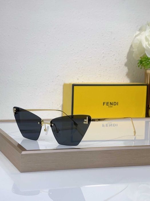 Ochelari de soare Fendi Lentile Polarizate, Protectie UV400