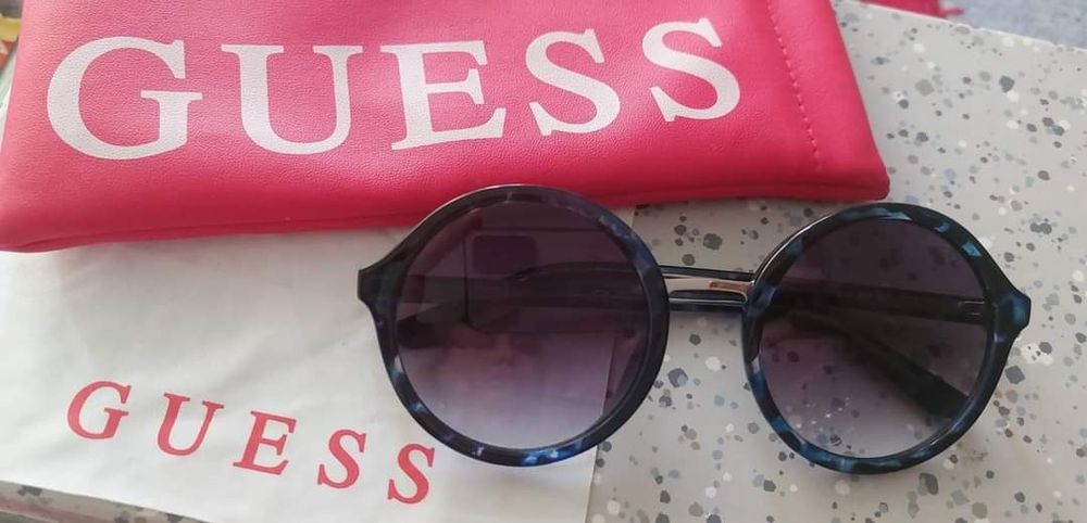 Ochelari de soare Guess
