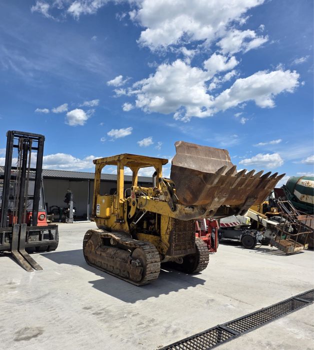 Buldozer CATERPILLAR 12 tone