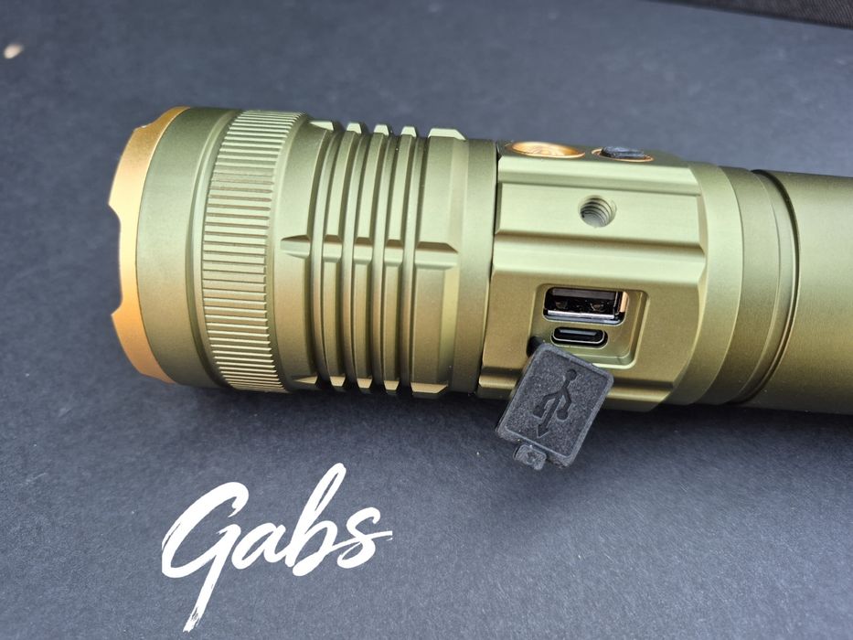 Мощен трицветен LED фенер COBA CB-G905 ,TG-Wick 3000M