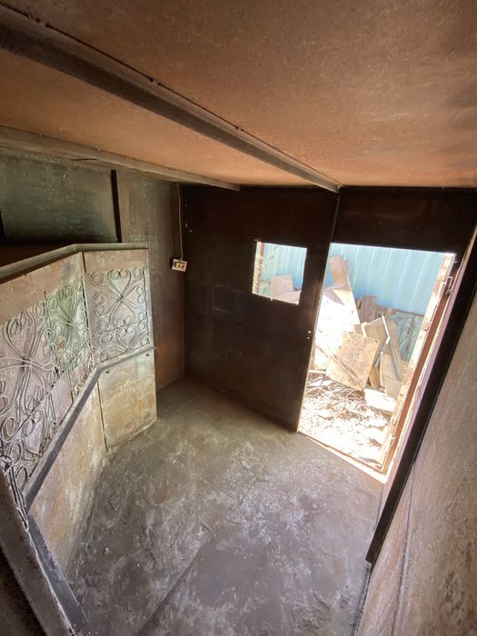 Продам киоск / бытовку для стройки / дачи