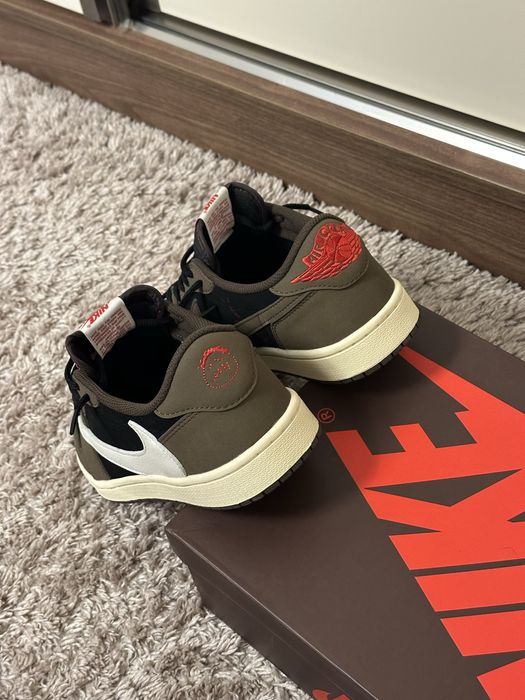 Air Jordan 1 Low x Travis Scott