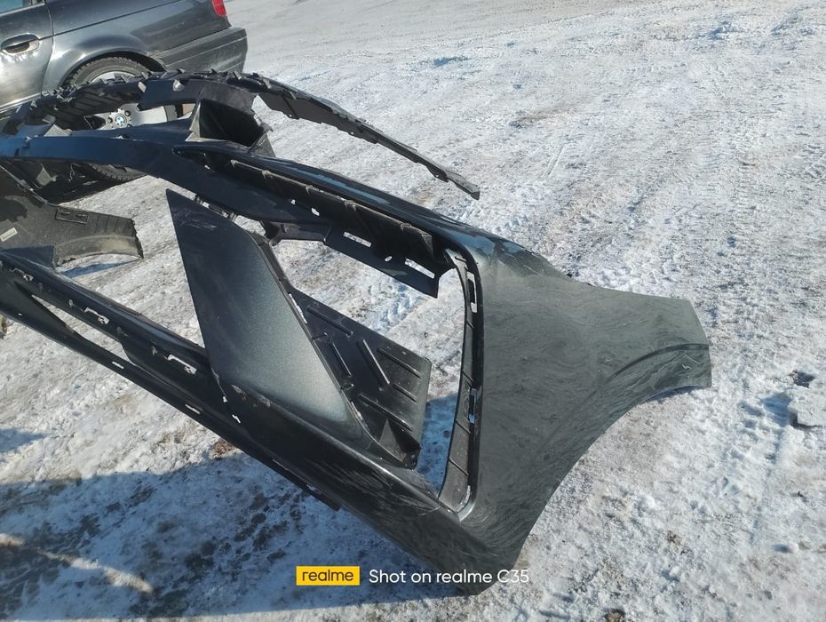 Продам бампер на элантру оригинал 2024