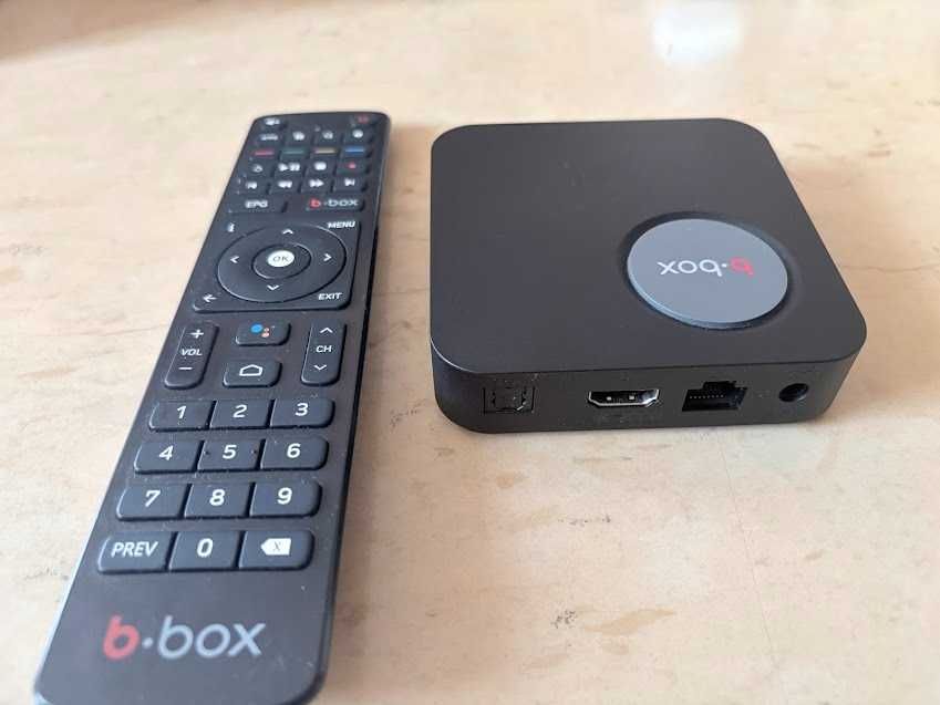 B-BOX продавам в отлично състояние