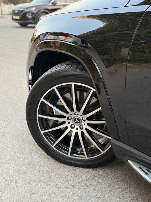 Mercedes-Benz GLS 450