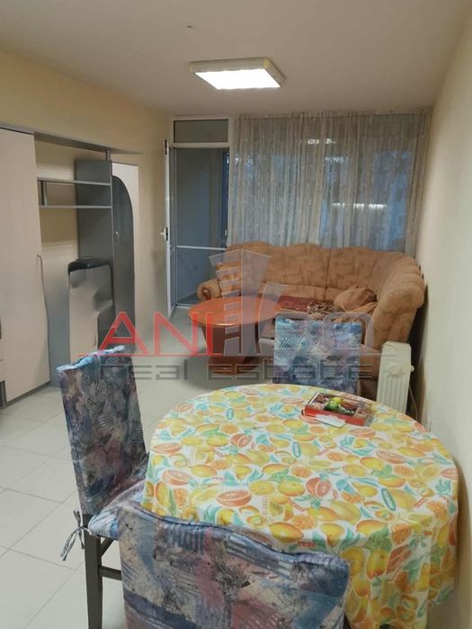 Дава се под наем Двустаен апартамент в Варна, Базар Левски - 70 кв.м за 509.49 € - Снимка #1