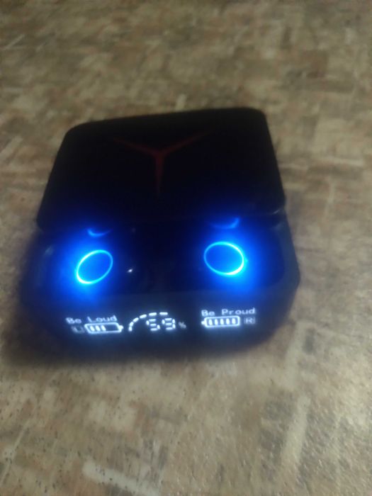 Продам без проводные наушники