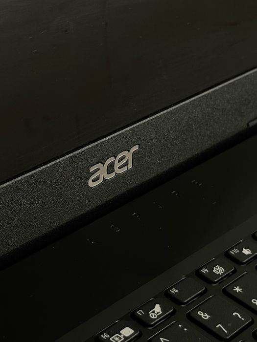 Ноутбук Acer aspire 3 / 512gb