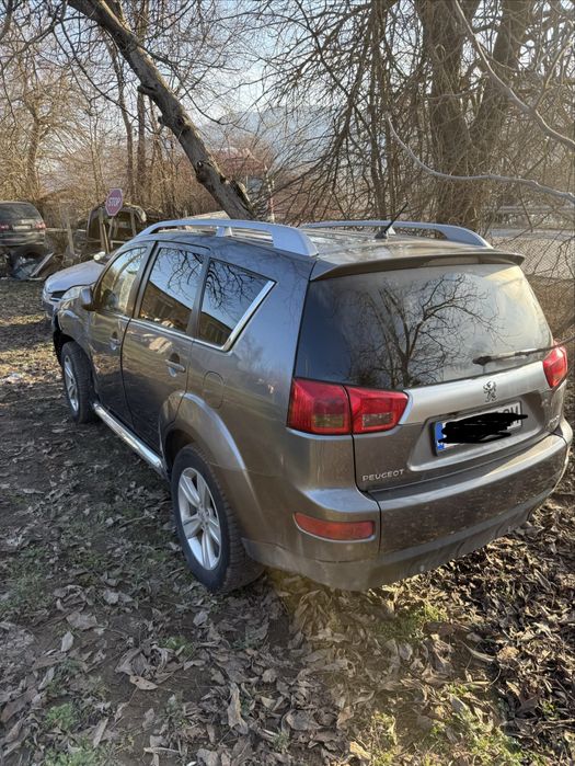 Пежо 4007 на части.