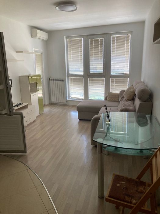 Дава се под наем Двустаен апартамент в София, Люлин 3 - 60 кв.м за 510 € - Снимка #1