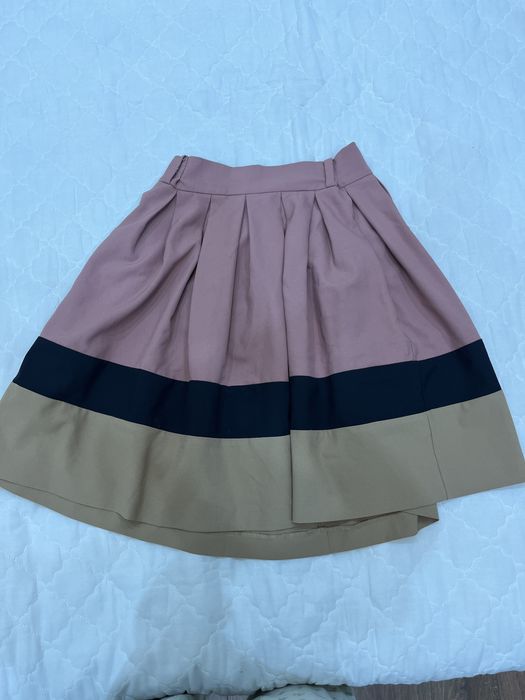 Платья и юбки  для девочек разных возрастов